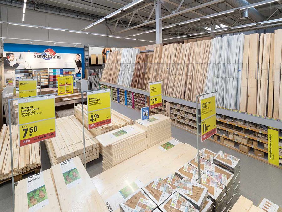 Die Märkte bieten eine große Auswahl an Holz-Bodenbelägen an