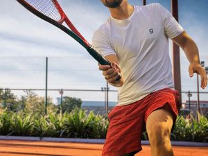 Großes Tennis: gevekoms Sales & Growth Team erhält Verstärkung durch Nicolai Brüggenwerth