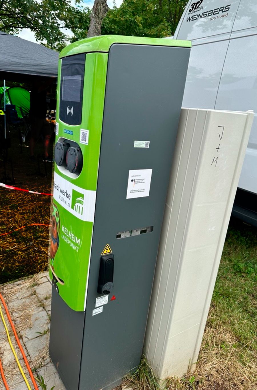 DZG Metering GmbH AC-Ladestation von Alfen