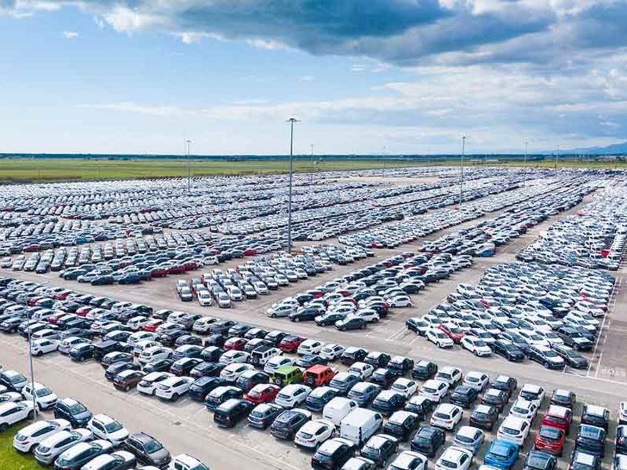 Ist alternatives Parken am Flughafen für Geschäftsreisende sinnvoll?