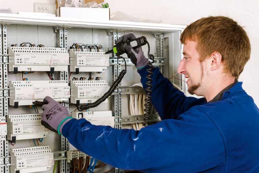 Elektro Gerhardt - Techniker im Einsatz