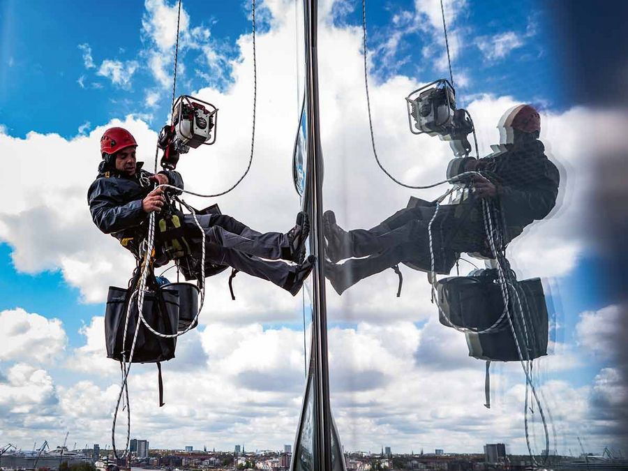 Die richtige Strategie für eine erfolgreiche Zukunft Die richtige Strategie für eine erfolgreiche Zukunft