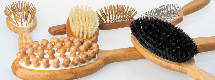 Bürstenfabrik Keller - unterschiedliche Haar- und Körperpflegebürsten