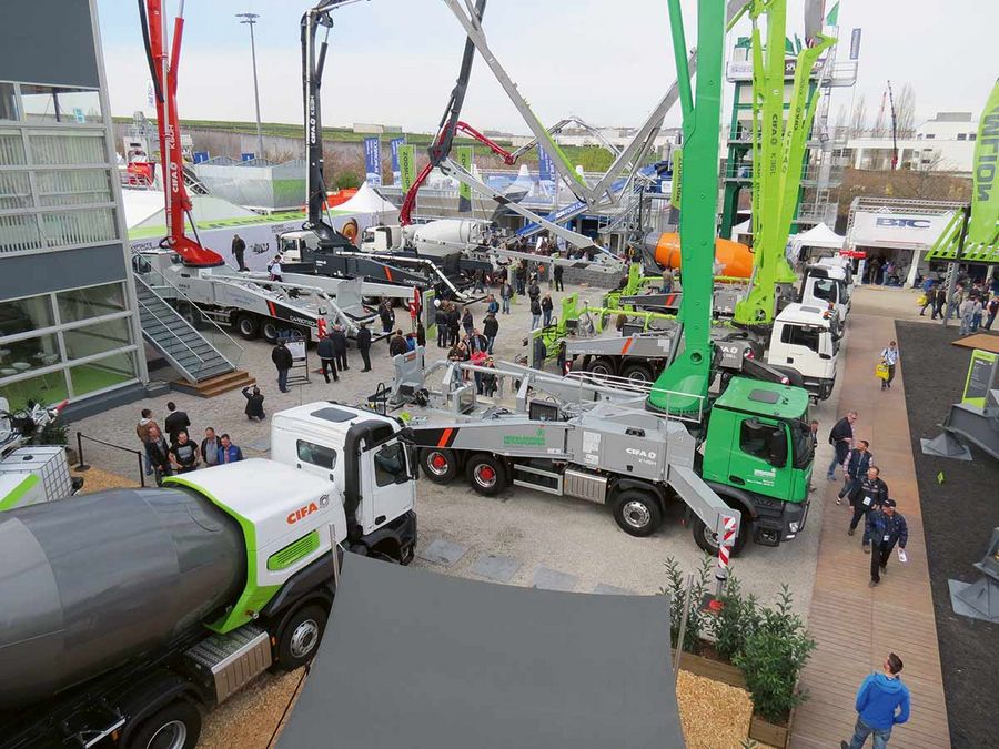 CIFA präsentiert seine Maschinen auf der bauma 2016 in München.