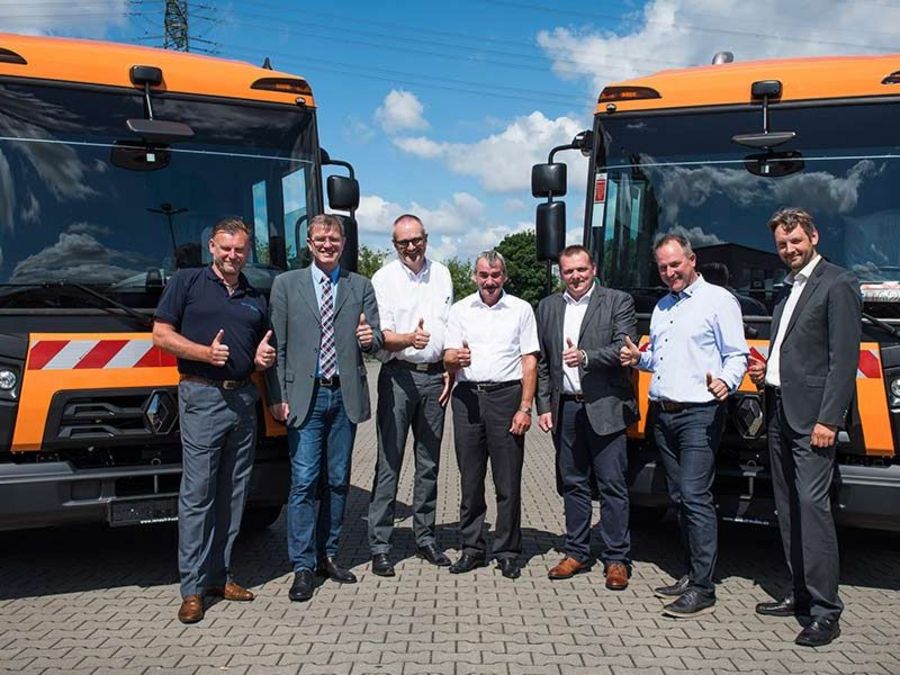 Berliner Stadtreinigungsbetriebe mit Renault Trucks D Access Berliner Stadtreinigungsbetriebe mit Renault Trucks D Access