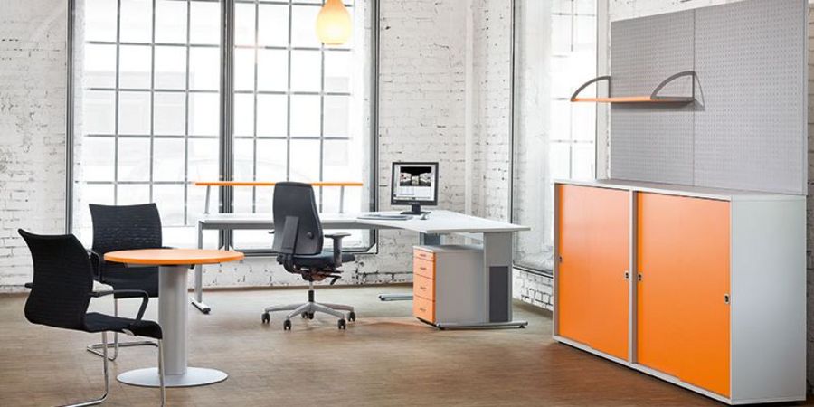 Perfektes Ambiente: TEAMwork bietet den Kunden ein eigenes Büromöbelprogramm