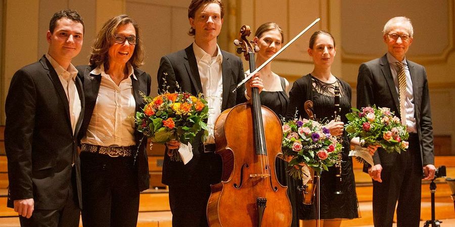 Wolfgang Bruger (r.) unterstützt seit Jahren mit den wbA Neujahrskonzerten in der Hamburger Laeiszhalle junge Musiker und wohltätige Zwecke