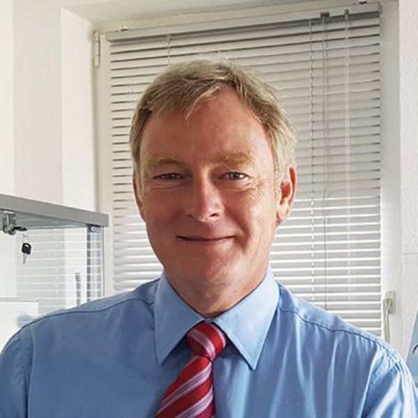 Dr. Daniel Zukowski, Geschäftsführer der aap Biomaterials GmbH