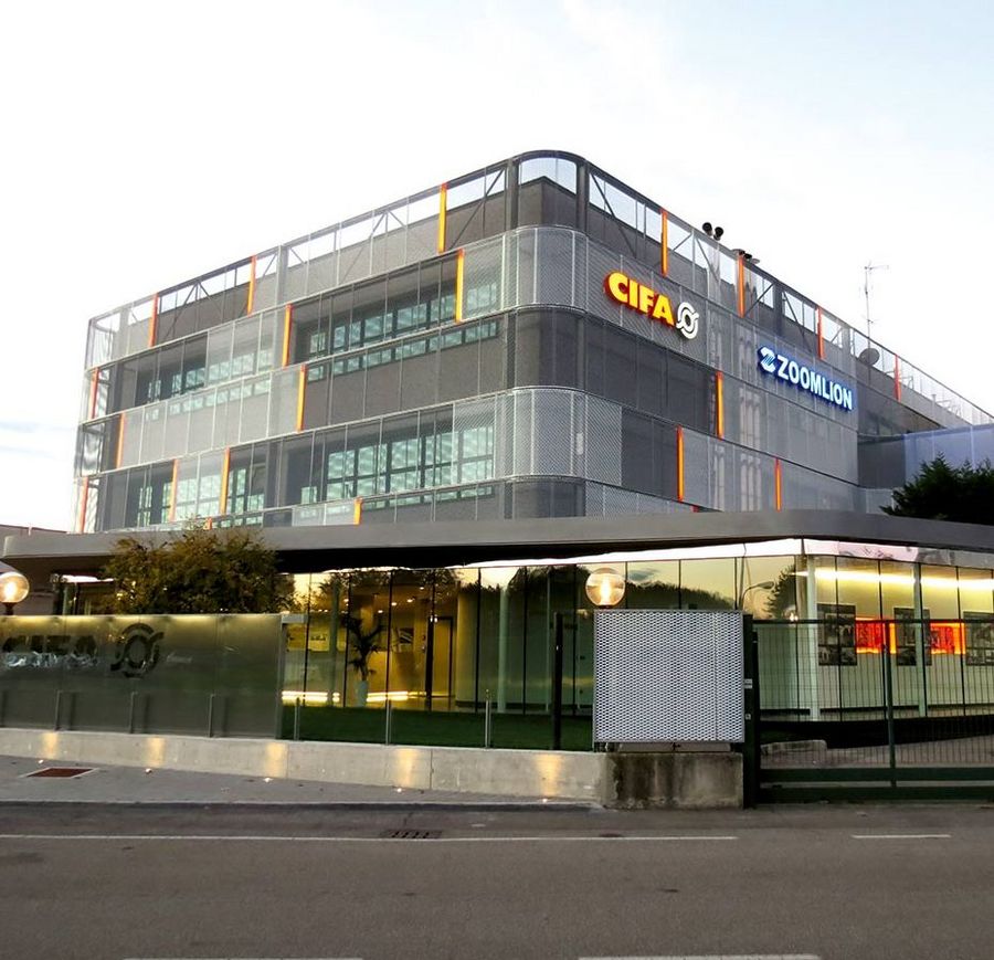 Das CIFA-Headquarter in Senago bei Mailand.