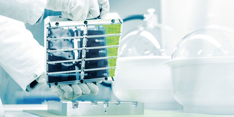 Die Mikrofluidik-Technologie bildet die Grundlage für das Hochdurchsatz-Screening, das biologische Daten für die Wirkstoffentwicklung generiert Die Mikrofluidik-Technologie bildet die Grundlage für das Hochdurchsatz-Screening, das biologische Daten für die Wirkstoffentwicklung generiert