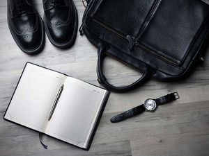 Dienstreise: Ist die Anreise bereits Arbeitszeit?