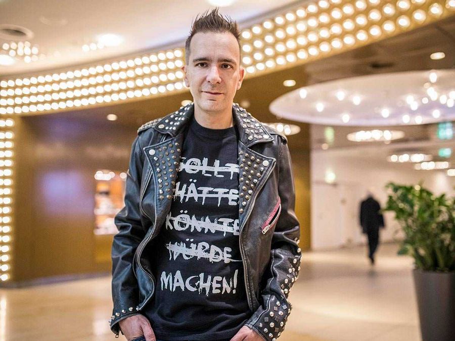 Investieren muss man lernen, sonst wird man gerupft wie ein Huhn Investieren muss man lernen, sonst wird man gerupft wie ein Huhn