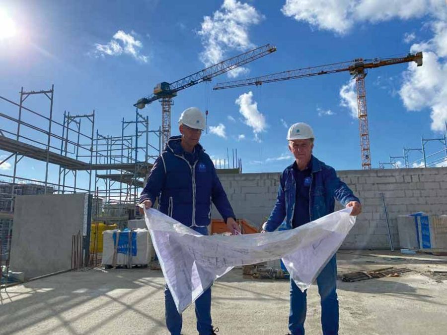 Warnemünder Bau Arbeit auf der Baustelle