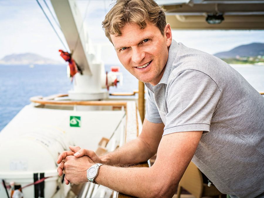 Feiern und Tagen auf See Feiern und Tagen auf See