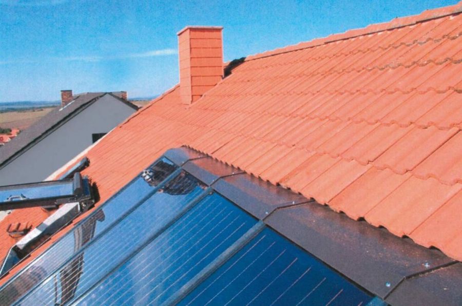 Dachintegrierte Solarthermieanlage