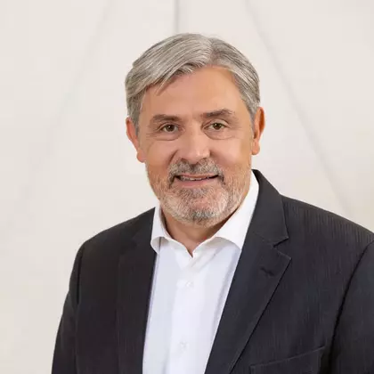 Dr. Christian Woergetter