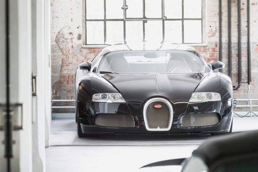 Die Dörr Group ist stolz, die Edelmarke Bugatti in Frankfurt und München vertreten zu dürfen. 