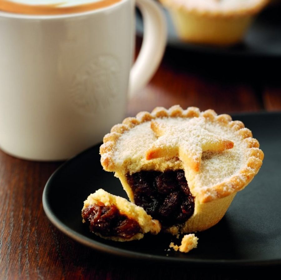 Neben seinen Kaffee- und Teespezialisten ist Starbucks inzwischen auch für sein Gebäck und seine Kuchen berühmt; hier ein Mince Pie