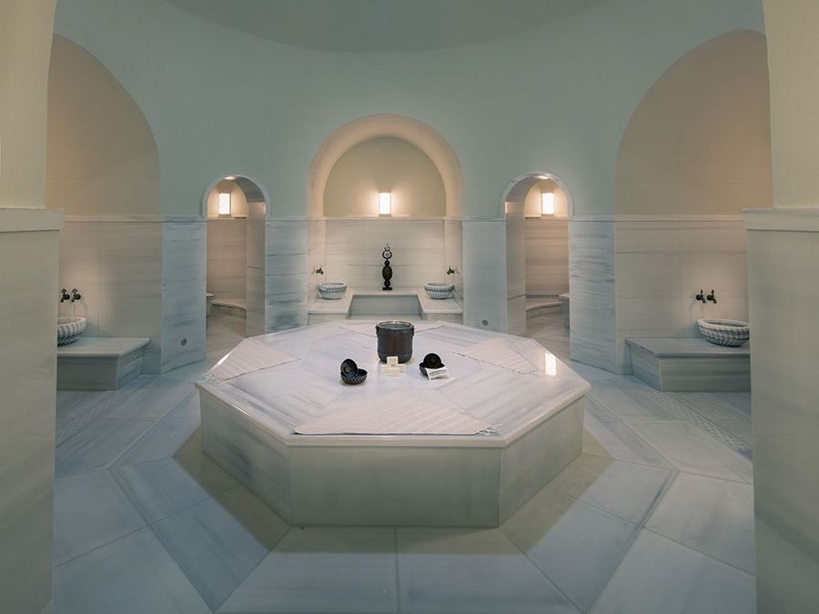 TITANIC GENDARMENMARKT BERLIN spa area