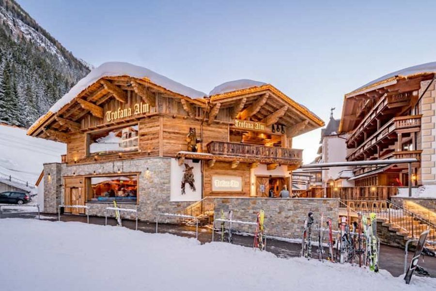 Hotel Trofana Alm Winteransicht