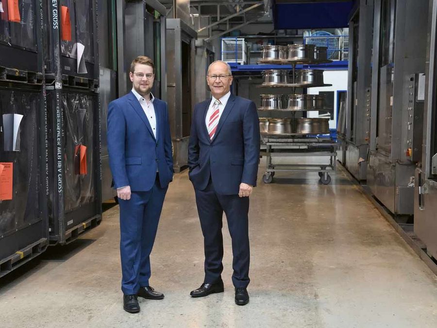 Von der Entlackung bis zur Entsorgung