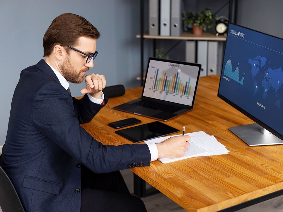 Günstig kaufen, langfristig profitieren: So findet man attraktive Aktien fürs Depot