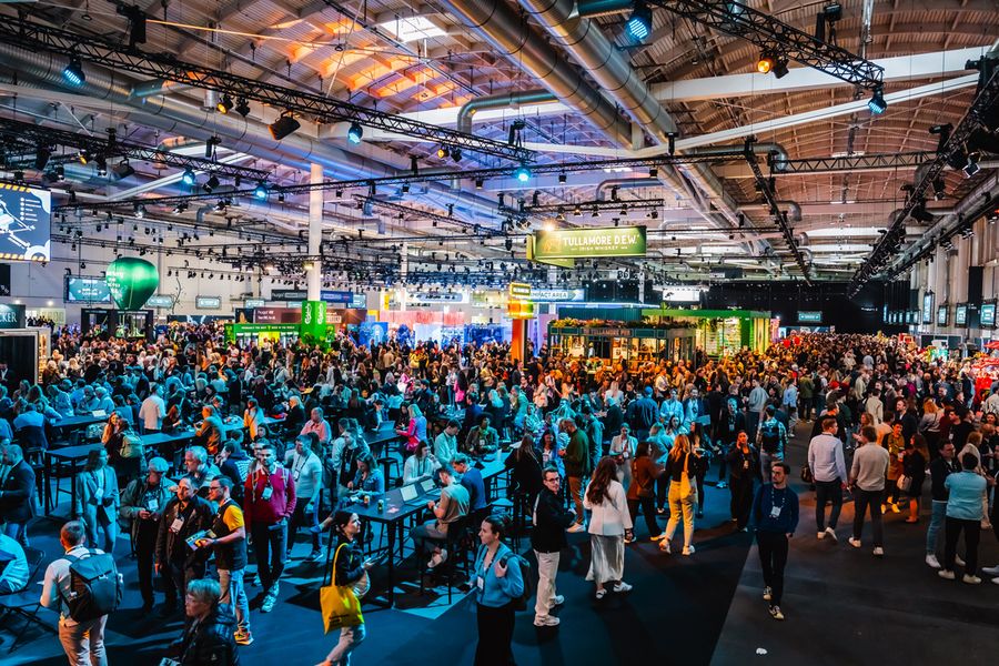 @Julian Huke Photography