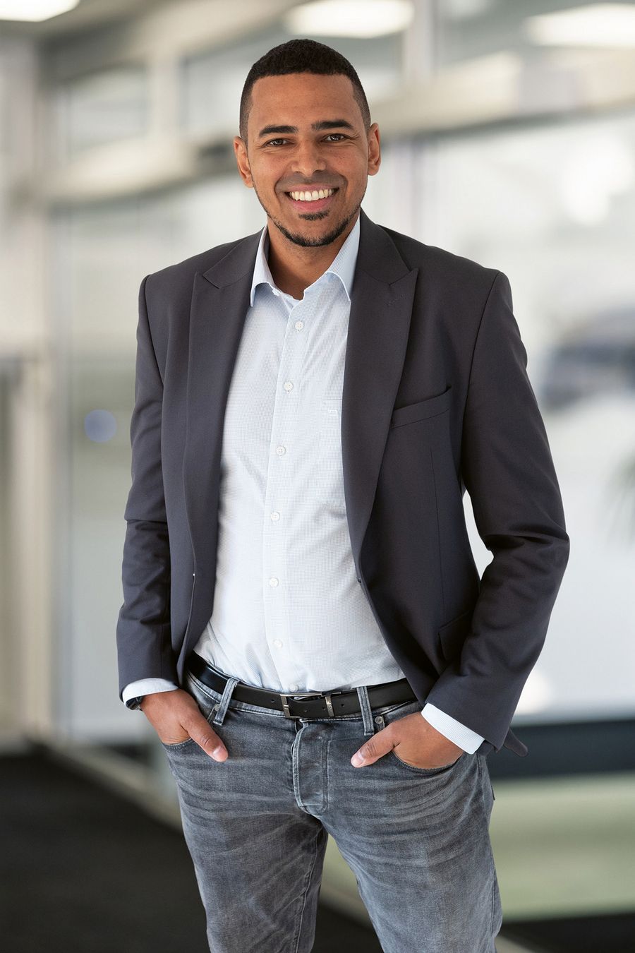 Benjamin Simon, Geschäftsführer der KNAPPSTEIN Stahlservice GmbH
