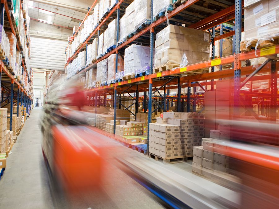 Innovationen im Logistiksektor: Wie Unternehmen den Paketversand revolutionieren