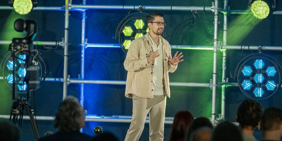 Digital Recovery PHD GmbH ermöglicht effiziente IT-Notfallhilfe und Ransomware-Datenrettung mit modernster Labortechnologie. Digital Recovery PHD GmbH ermöglicht effiziente IT-Notfallhilfe und Ransomware-Datenrettung mit modernster Labortechnologie.