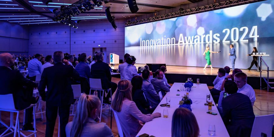 Verleihung der Innovation Awards 2024 vor Fachpublikum auf der Automechanika Frankfurt