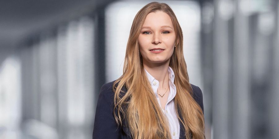 Anna-Elisabeth Hackl, Geschäftsführerin der Ahrens Textil-Service GmbH