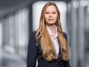Vom blauen Kittel zum ­Firmen-Rundumservice