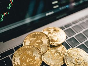 Echtzeitdaten für den Handel mit Bitcoin nutzen