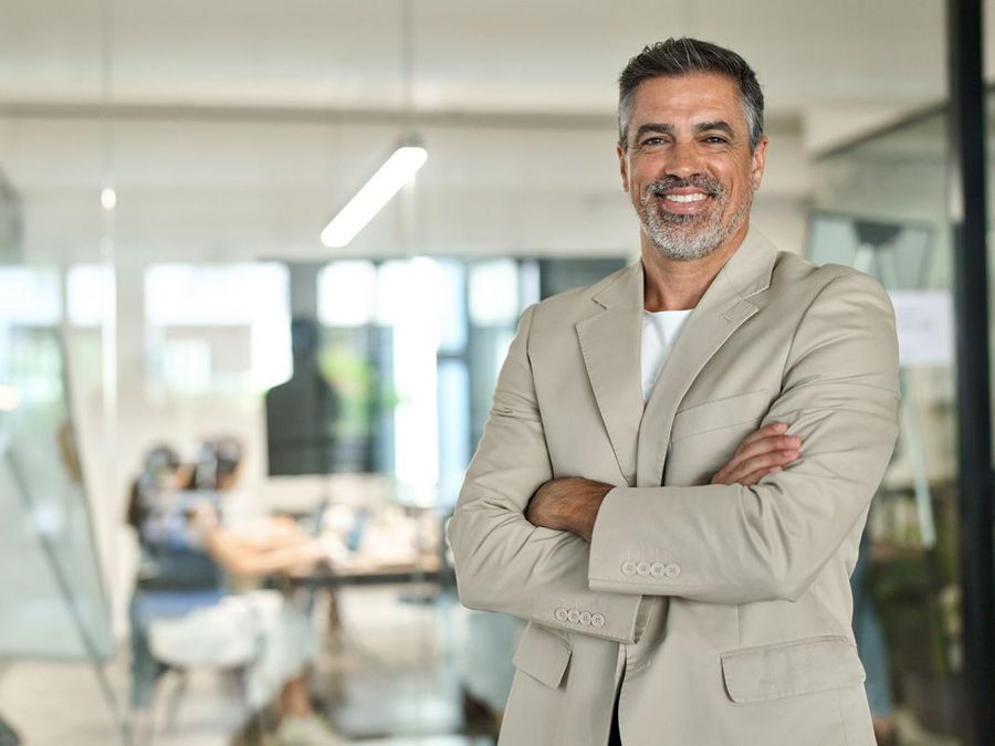 Führungskompetenz entwickeln: Der Weg zur strategischen Exzellenz im Management