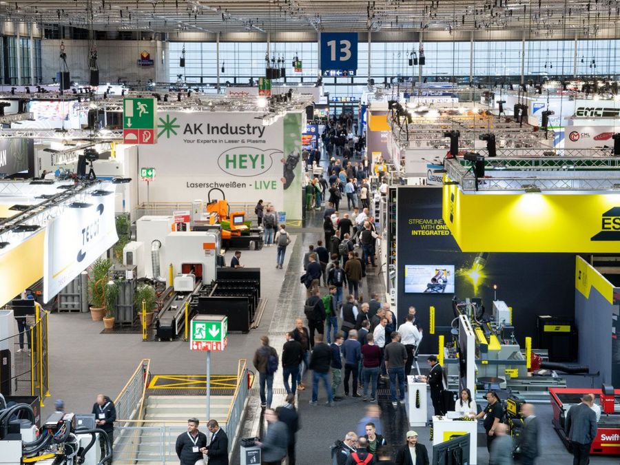 EuroBLECH 2026: Wie KI, Automatisierung und nachhaltige Produktion die Blechbearbeitung verändern EuroBLECH 2026: Wie KI, Automatisierung und nachhaltige Produktion die Blechbearbeitung verändern