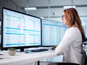 Digitale Übersicht statt Excel-Chaos: Wie Planimo mit smarter Plantafel Unternehmen entlastet