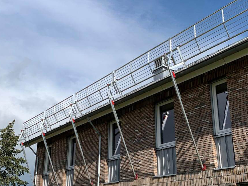 Schutzgeländer ABS Mobile Guard - pitched Schutzgeländer ABS Mobile Guard - pitched