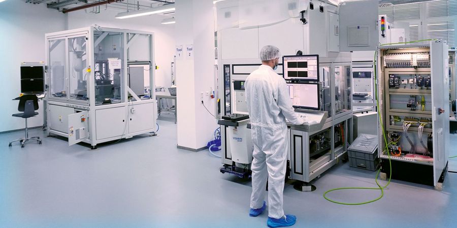 PVA TePla Analytical Systems GmbH Reinraumfertigung