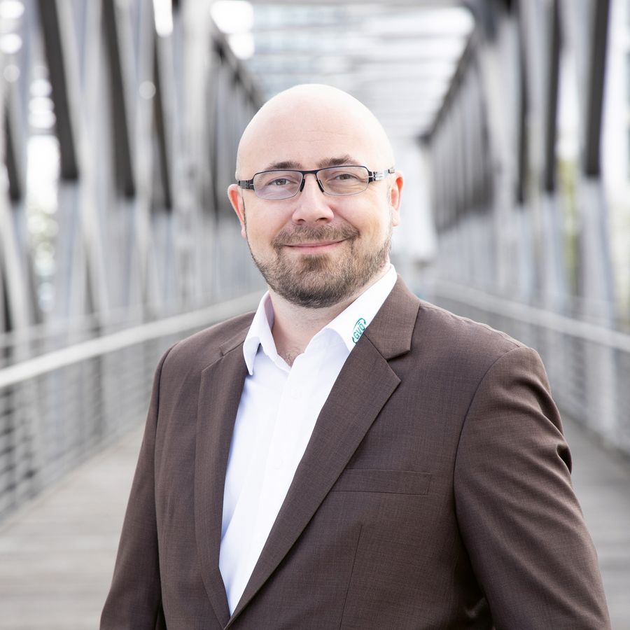 GVÖ Gebinde-Verwertungsgesellschaft der Mineralölwirtschaft mbH Benjamin Fiekens, Vertrieb