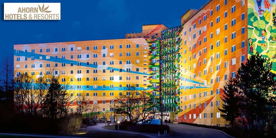 Ahorn Hotel Pop-Art Fassade