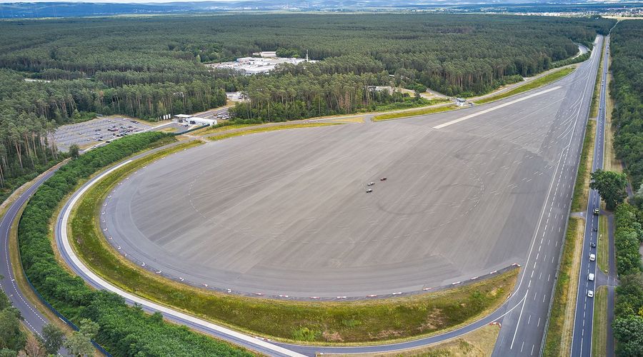 SEGULA Technologies GmbH Skid Pad