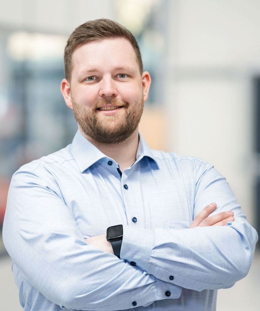 Jan-Eric Spiesecke, Vertrieb der ELMEKO GmbH + Co. KG