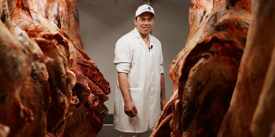 Markus Ponholzer hat sich auf Färsen spezialisiert, um hervorragendes Qualitätsfleisch zu produzieren