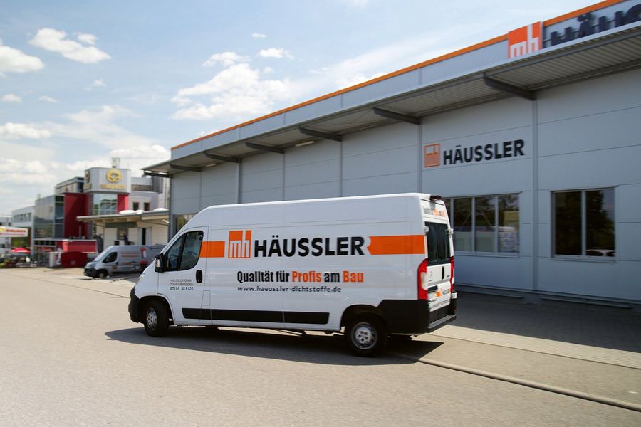 Manfred Häussler GmbH Servicewagen