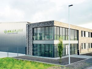 „Geschwindigkeit entscheidet – wir liefern, wenn andere noch diskutieren.“