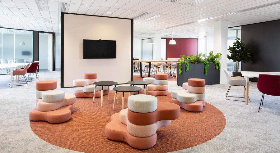 FLW Handels Ges.m.b.H Lounge-Charakter