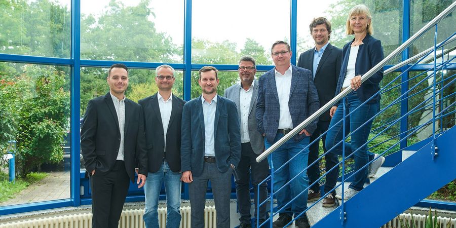 cam GmbH Team cam GmbH Team