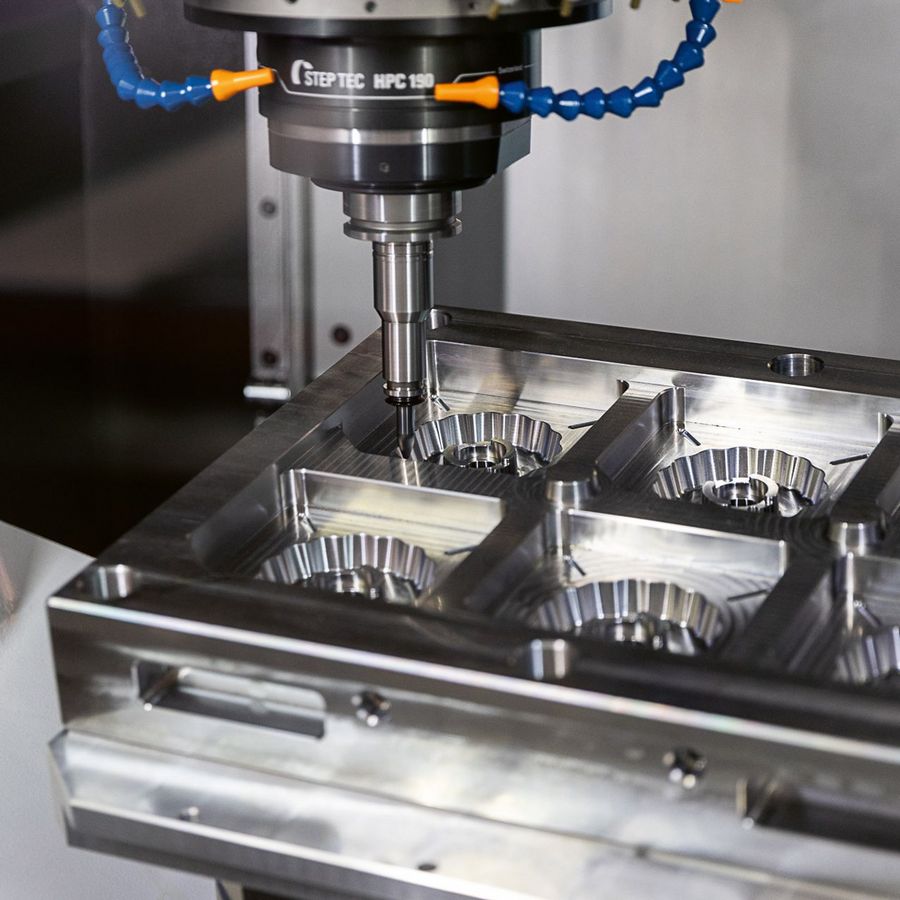 United Machining SA EDM-Bauteil United Machining SA EDM-Bauteil