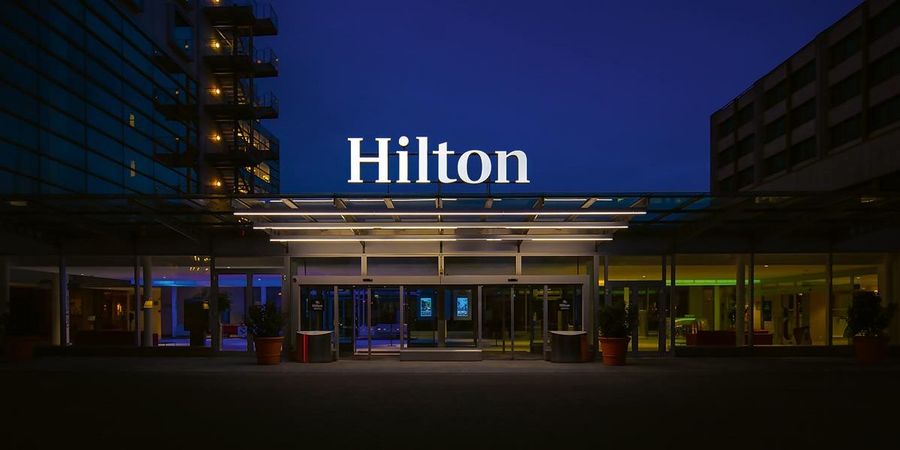 Hilton Geneva Eingangsbereich